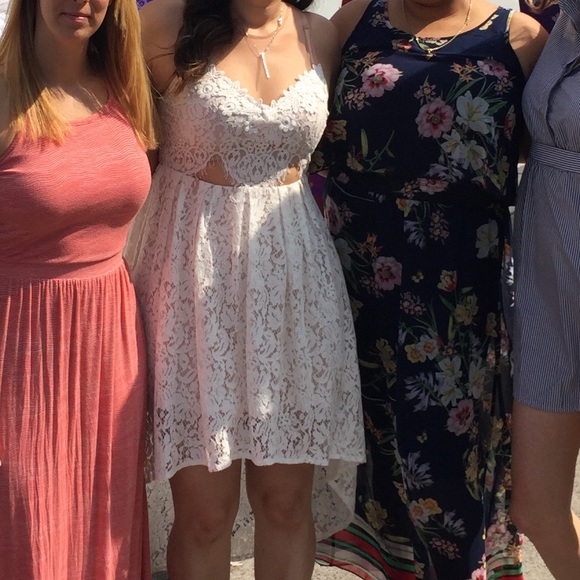 White dress size M from HONEY boutique. - Picture 11 of 13